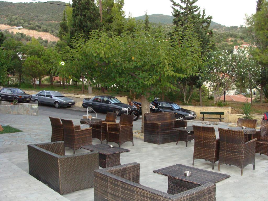 Rodon Hotel Лутра Едипсу Екстериор снимка