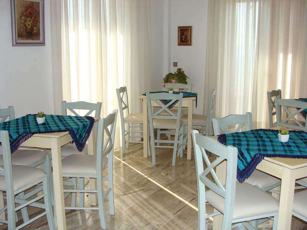 Rodon Hotel Лутра Едипсу Екстериор снимка